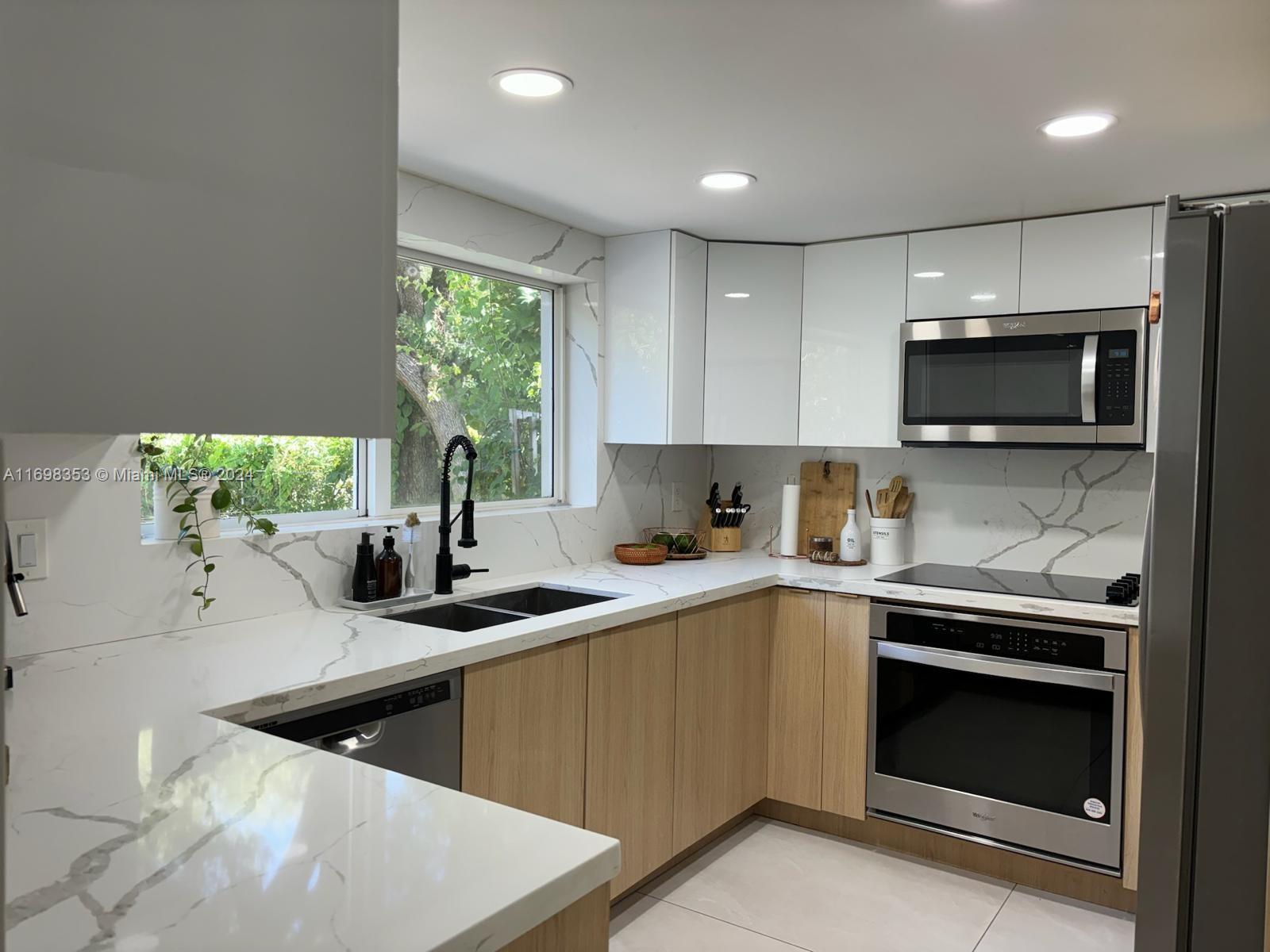 365 Northeast 87th Street, El Portal, El Portal, FL 33138
