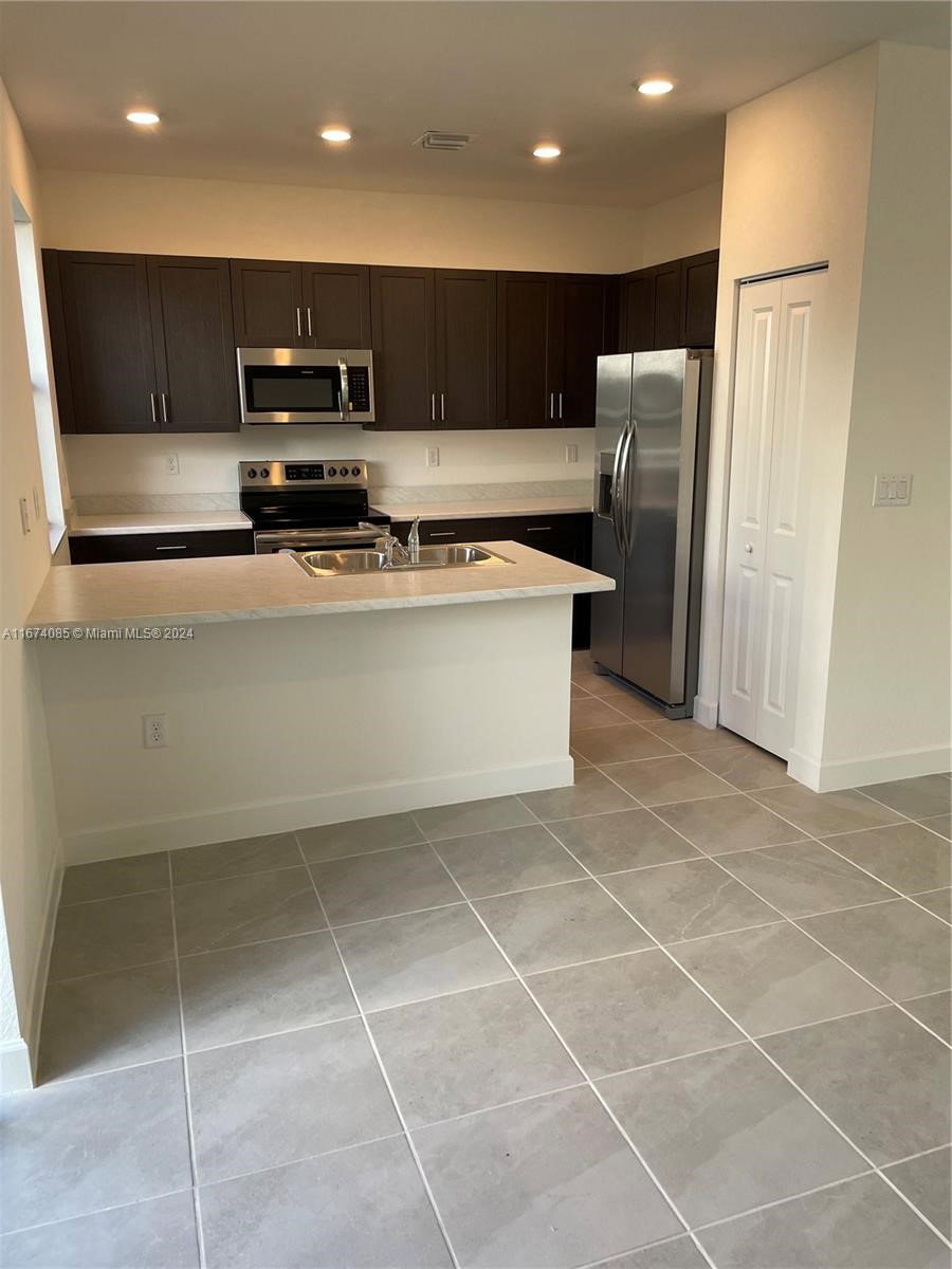 28703 Southwest 133rd Place, Pine Isle, Homestead, FL 33033