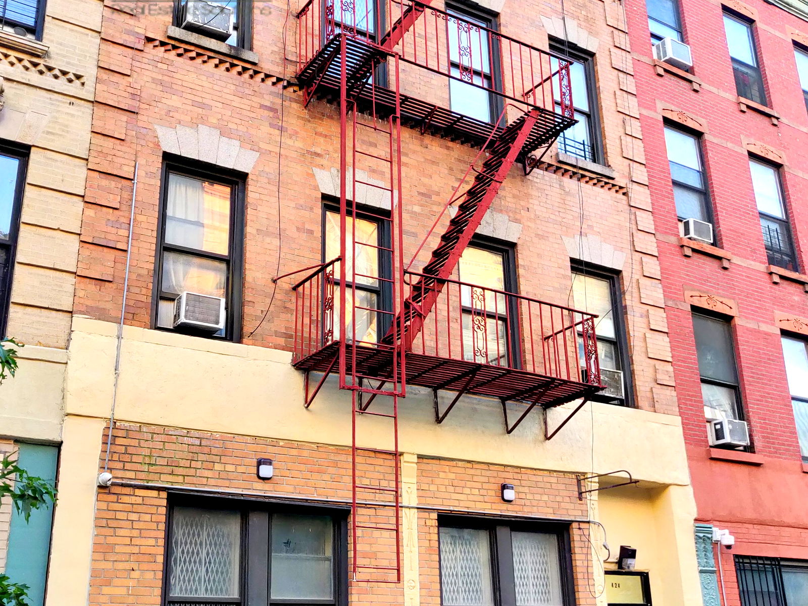 424 East 115th Street Apt #2B