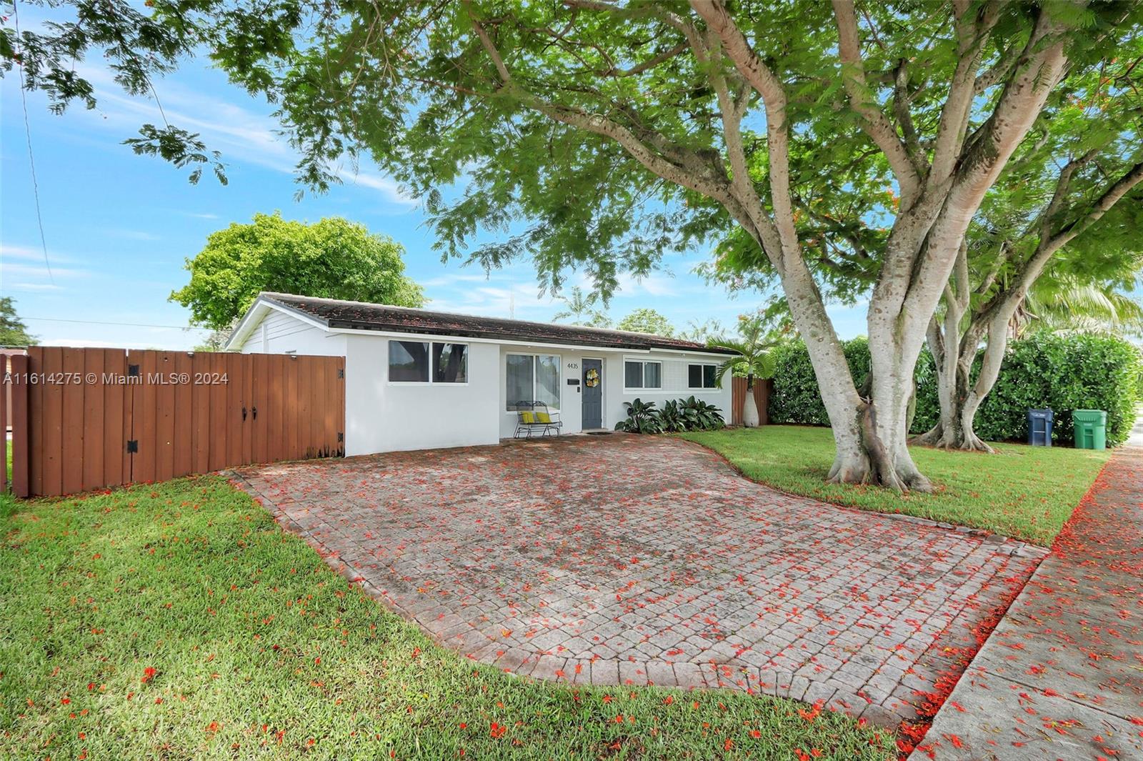 4435 Southwest 102nd Court, Miami, Miami, FL 33165