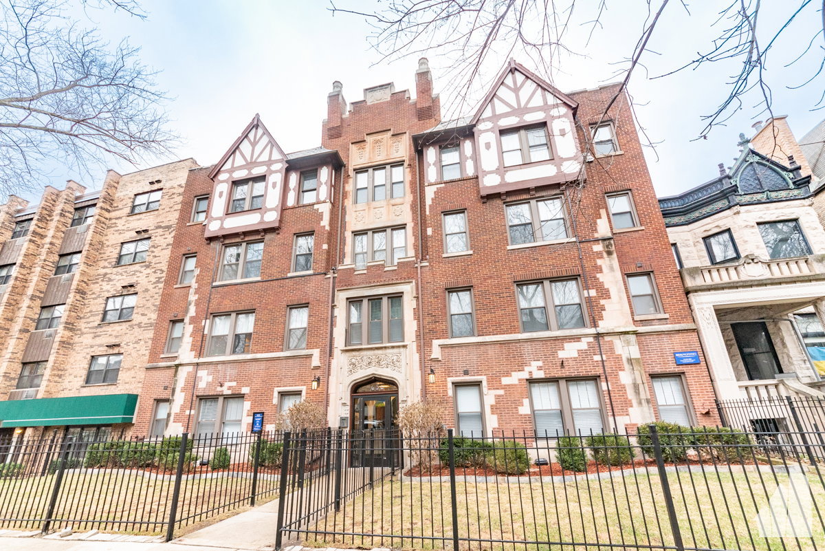 656 West Wrightwood Avenue Apt #656-308, Lincoln Park, Chicago, IL 60614