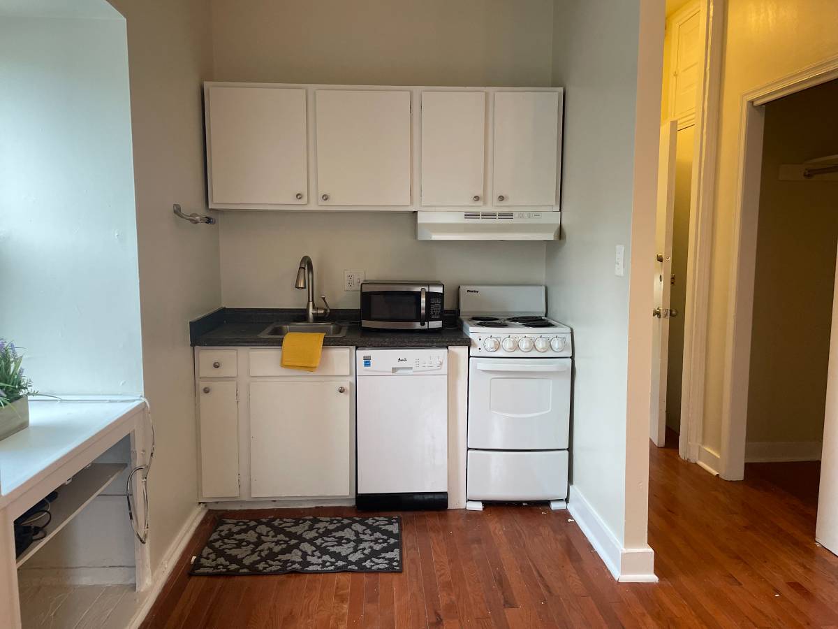 1734 Spruce Street Apt #4R, Rittenhouse Square, Philadelphia, PA 19103