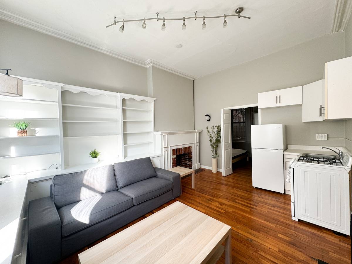 321 South 16th Street Apt #1F, Rittenhouse Square, Philadelphia, PA 19102