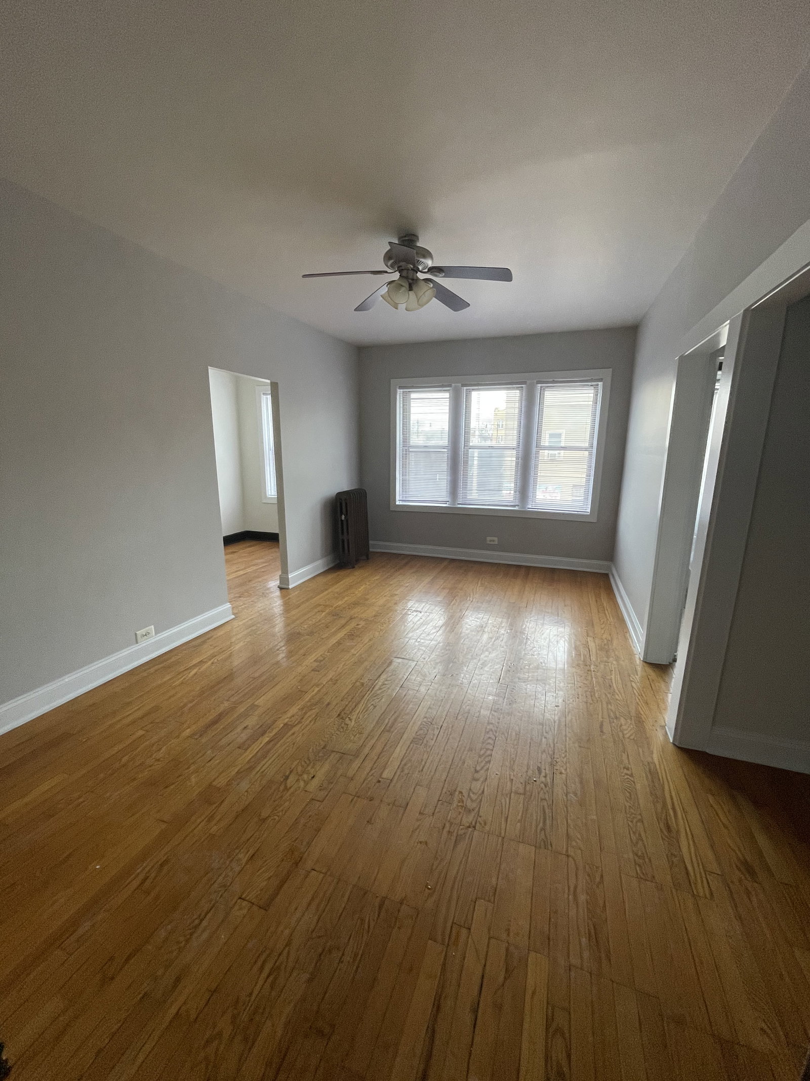 4354 North Elston Avenue Apt #307, Old Irving Park, Chicago, IL 60641
