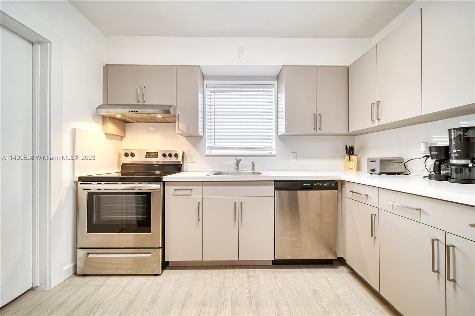 2919 Southwest 25th Terrace, Coral Way, Miami, FL 33133