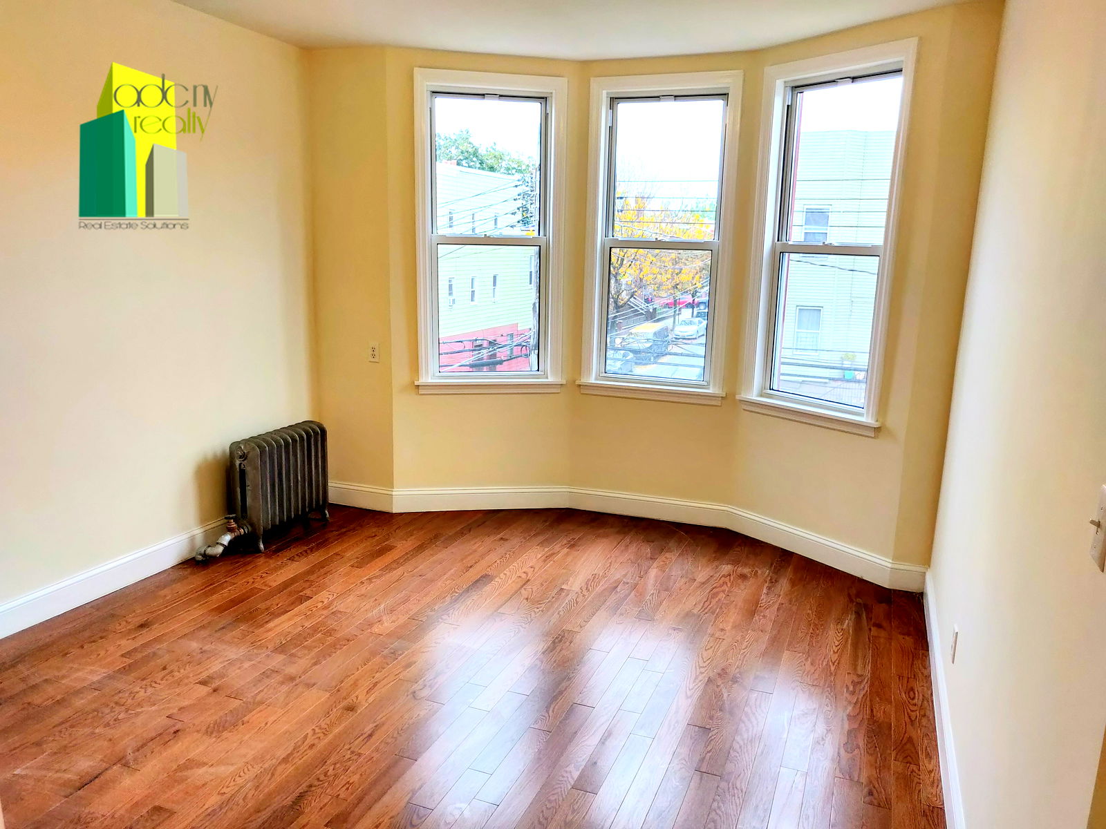 1460 Saint Lawrence Avenue Apt #2