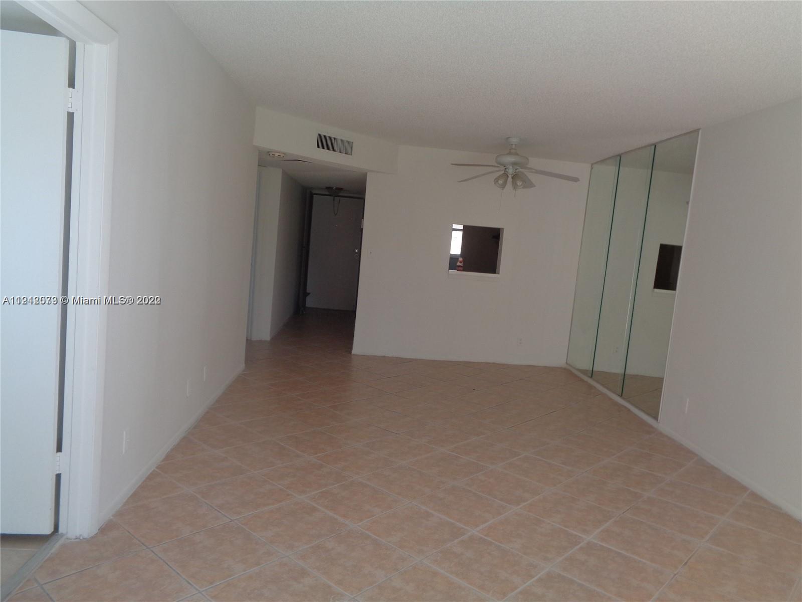 7801 South Colony Circle Apt #210, pine island, Tamarac, FL 33321