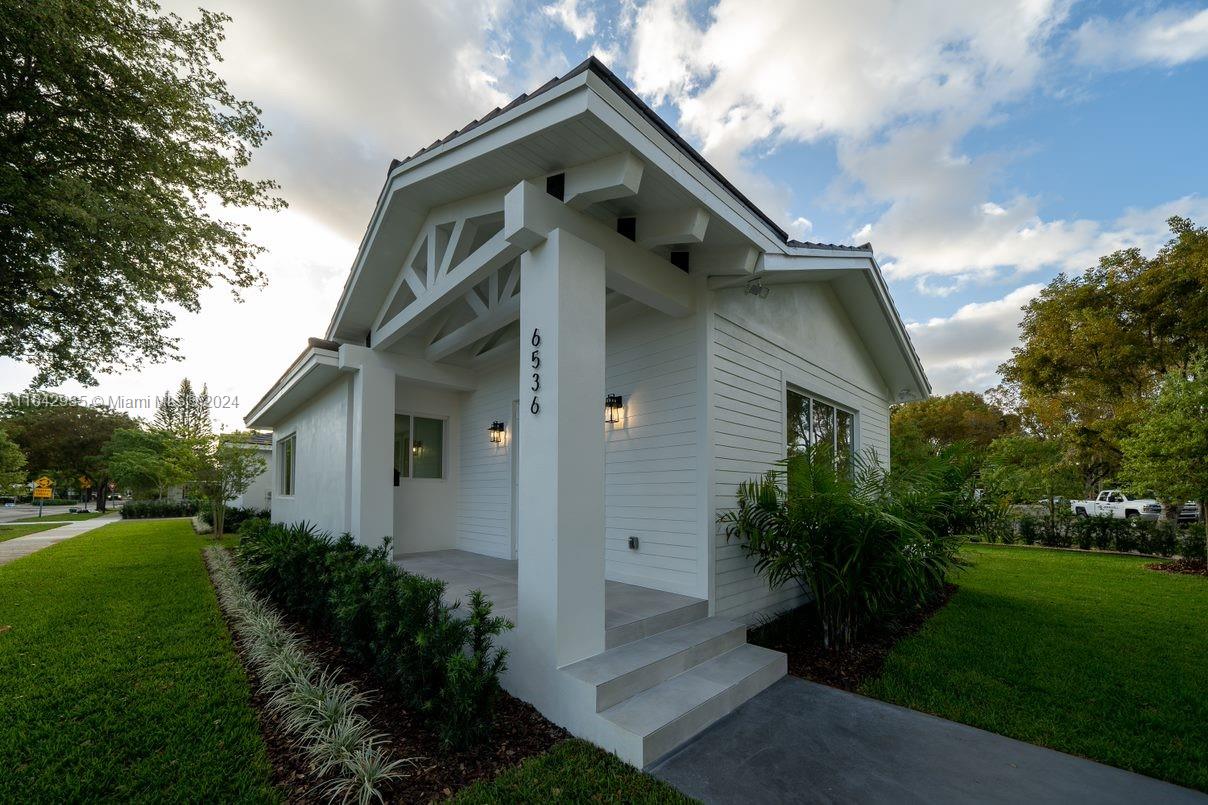 6536 Southwest 15th Street, IVYWILD PARK RESUB, West Miami, FL 33144