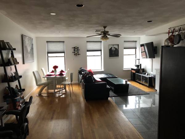 238 Hanover Street Apt #3, North End, Boston, MA 02113