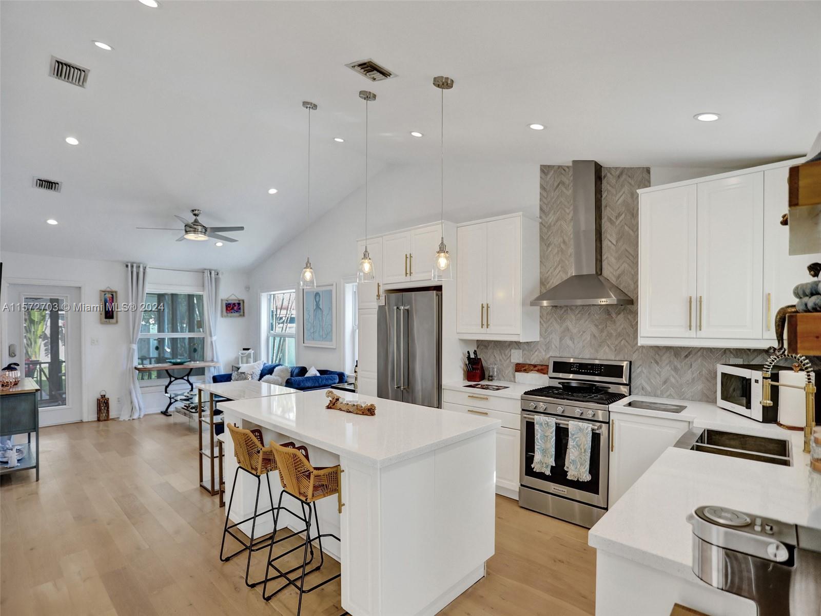 1204 Northeast 3rd Avenue, South Middle River, Fort Lauderdale, FL 33304